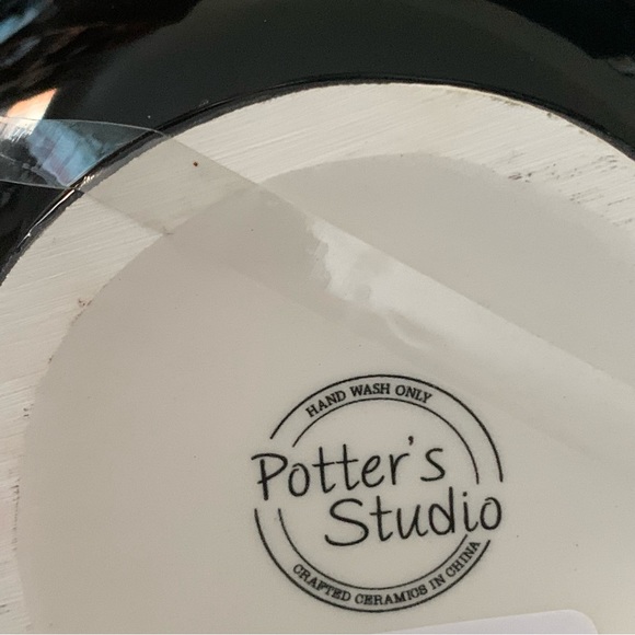 Potter’s Studio Witch Legs Halloween Cauldron Teapot with Spider Web Spout - Picture 14 of 14